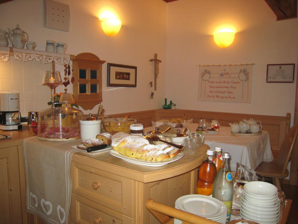 B&B Casa Riz Castello-Molina di Fiemme ภายนอก รูปภาพ