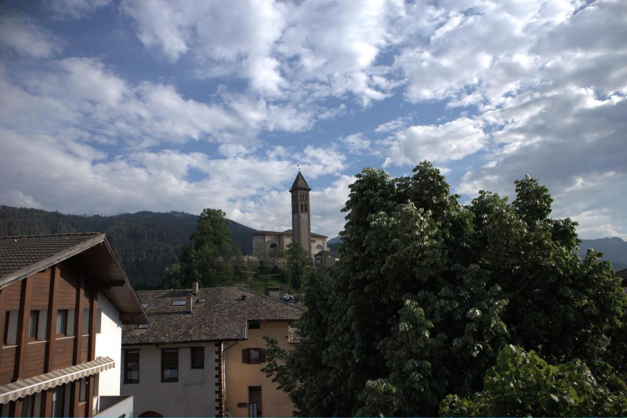 B&B Casa Riz Castello-Molina di Fiemme ภายนอก รูปภาพ