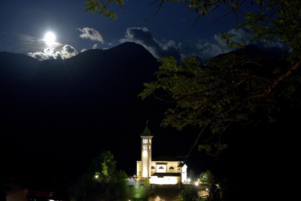 B&B Casa Riz Castello-Molina di Fiemme ภายนอก รูปภาพ